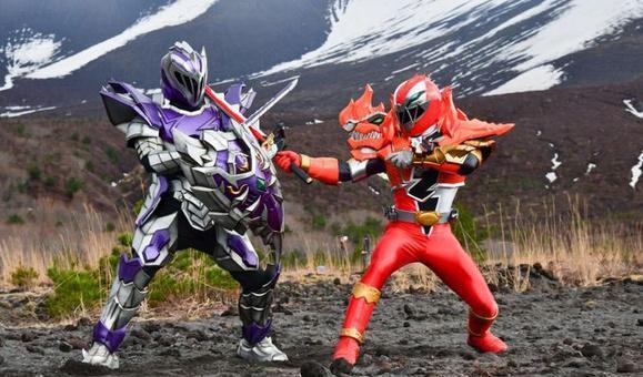 反派|暴太郎战队:紫色的反派已成传统,铠装甲和魔导骑士表示很赞!