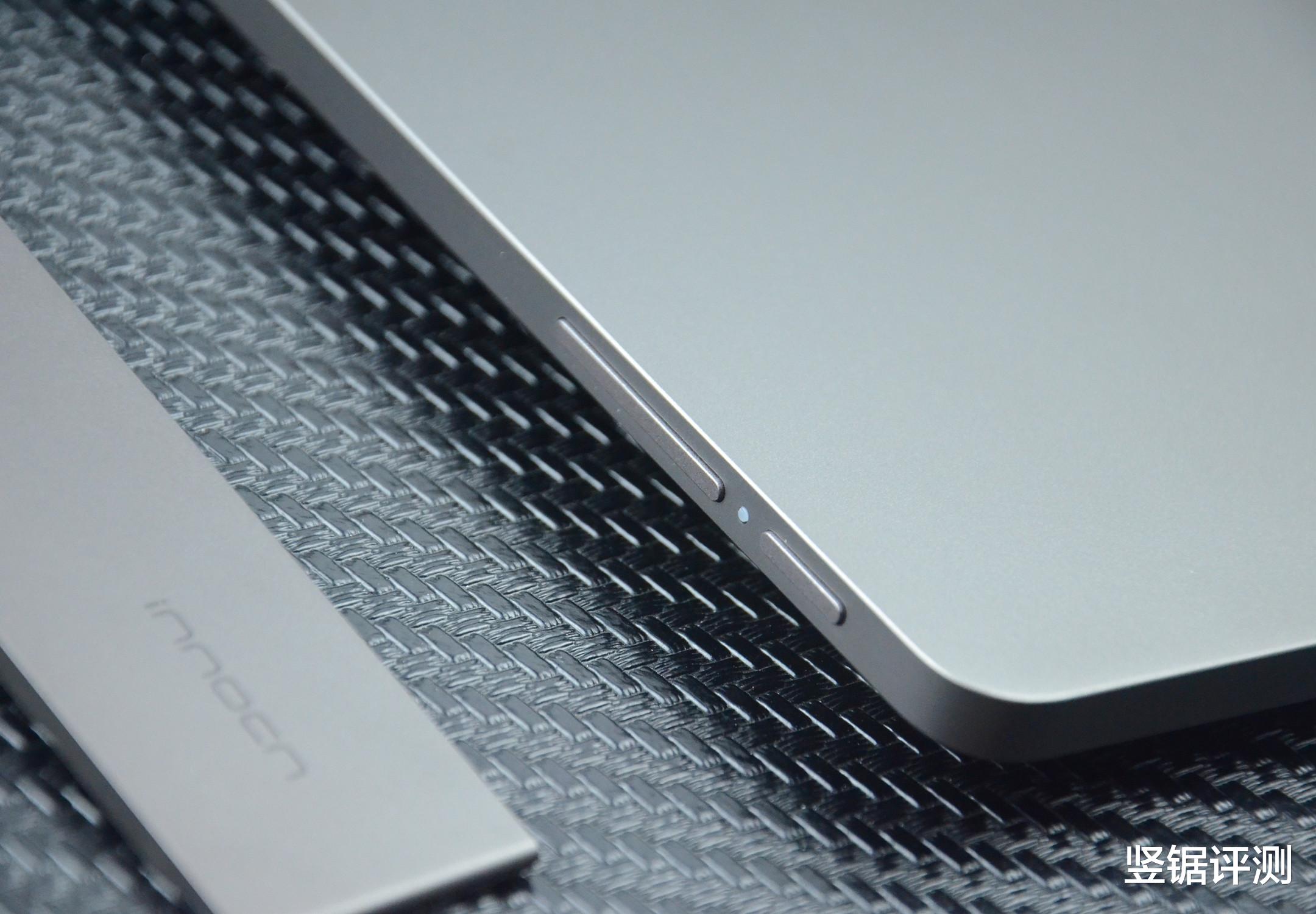 高性能计算|像平板电脑一样轻薄的显示器！国产OLED便携屏：INNOCN 13A1F评测