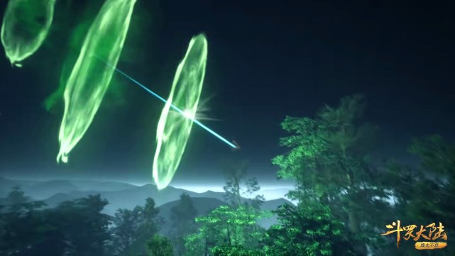 比比东|斗罗：比比东巨型镰刀魂骨压制唐三昊天锤，唐三悄悄使用无敌金身