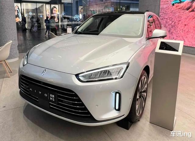 |初来乍到就击败BBA!华为版“卡宴”成为4月唯一黑马,达到Q5L数倍