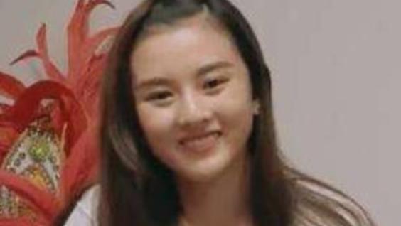 杨超越|娱乐圈各大漂亮女明星，私下素颜是这个模样，算开眼界吗