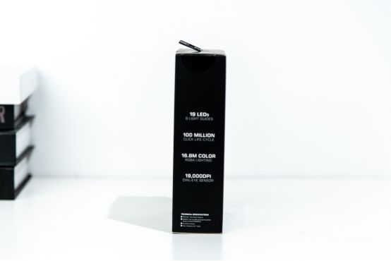 游戏鼠标|男人的浪漫 ROCCAT冰豹Kone XP游戏鼠标评测体验