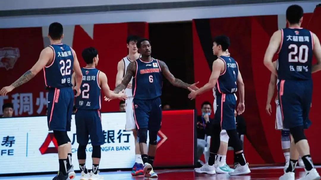 广东男篮|马尚带领三外援齐回归，最强广东队将王者归来，上海辽宁争冠梦恐一场空