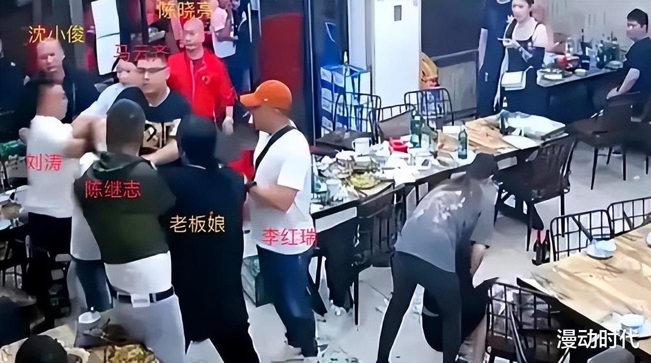 海贼王|唐山施暴者女儿被网暴，这怕是唯一一个网友不同情的网暴了吧？