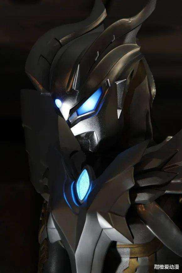 舞台剧|闪终赛罗终于完成对塔尔塔罗斯的复仇，必杀技和舞台剧一致！