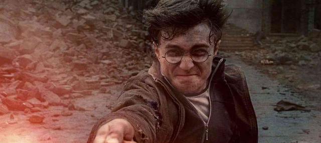 伏地魔|《哈利波特》中最强大的魔杖是哪个？你最想拥有哪一根？