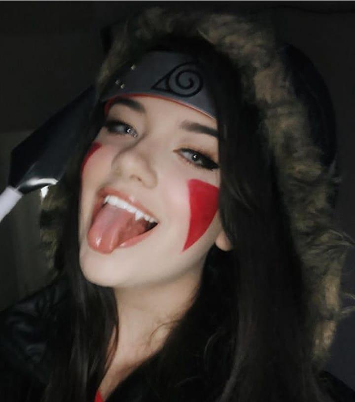 火影忍者|火影忍者绝美COS：雏田美出天际，大蛇丸带蟒蛇玩COS！