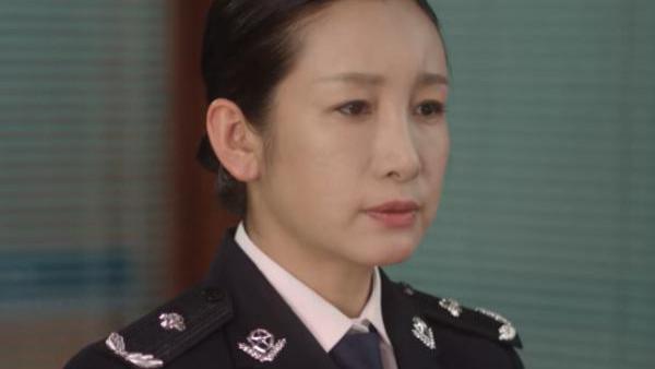 宋茜|《猎罪图鉴》五大警花，秦海璐霸气，陆妍淇甜美，而她惊鸿一瞥