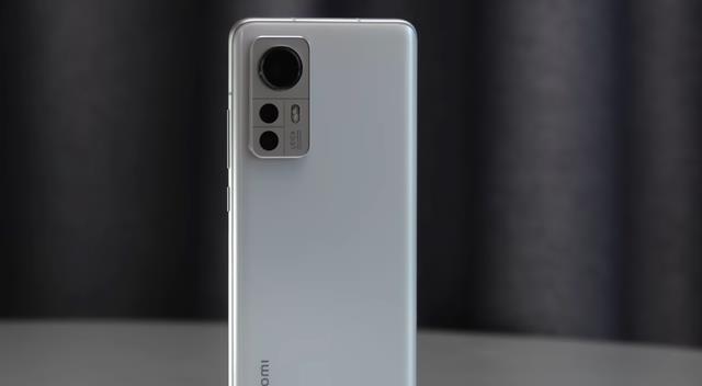 苹果|小米12S对比三星S22：这个差距有点大