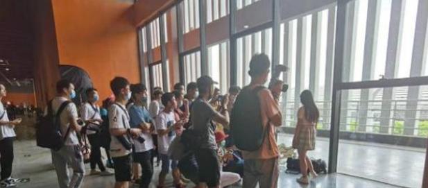 漫展|首个被判刑的福利姬，小尤奈不仅没有收敛，在外网更加放飞自我