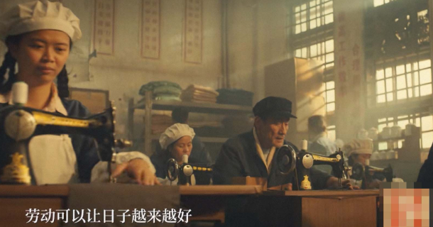 64岁“千面影帝”梁家辉一人分饰五角，演绎了一段跨越时空的剧本