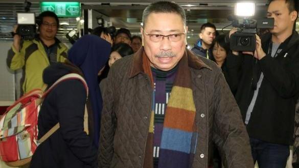 萧亚轩|老戏骨陈松勇：把保姆当女儿，离世后分给她400万遗产