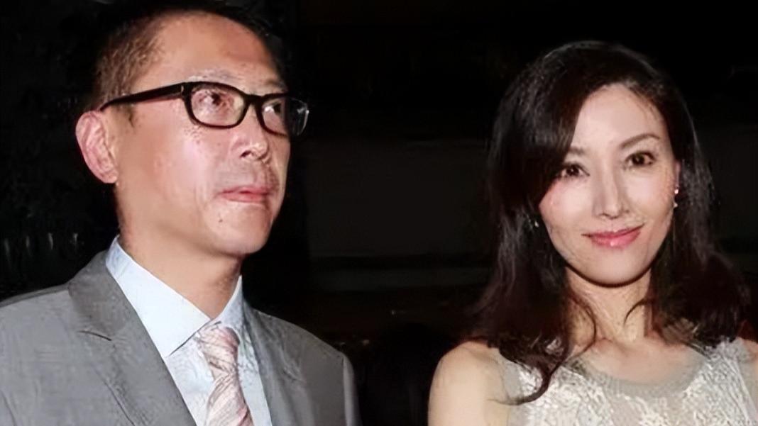 李嘉欣|公婆去世仍防着李嘉欣，拿不到财产继承权，每月仅200万生活费