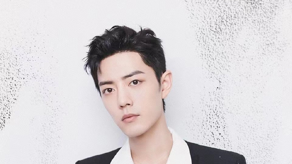 肖战|肖战活粉第一！30岁当天获得2213万赞，更有100万+转评，太炸裂了