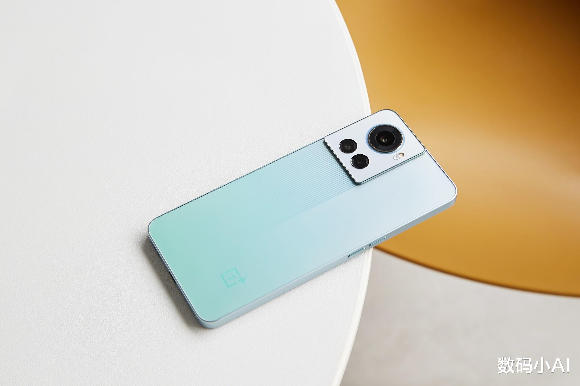 荣耀|预算2500元，这4款手机几乎“零差评”，一款12G+512GB