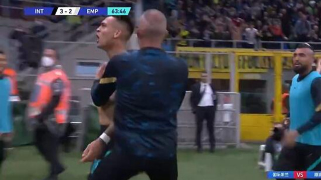 国际米兰|0-2到4-2，意甲疯狂逆转，劳塔罗脱衣庆祝！78-77，国米反超米兰
