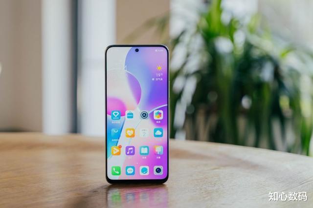 华为mate|荣耀Play7T Pro曝光：6100mAh+骁龙芯，真香！