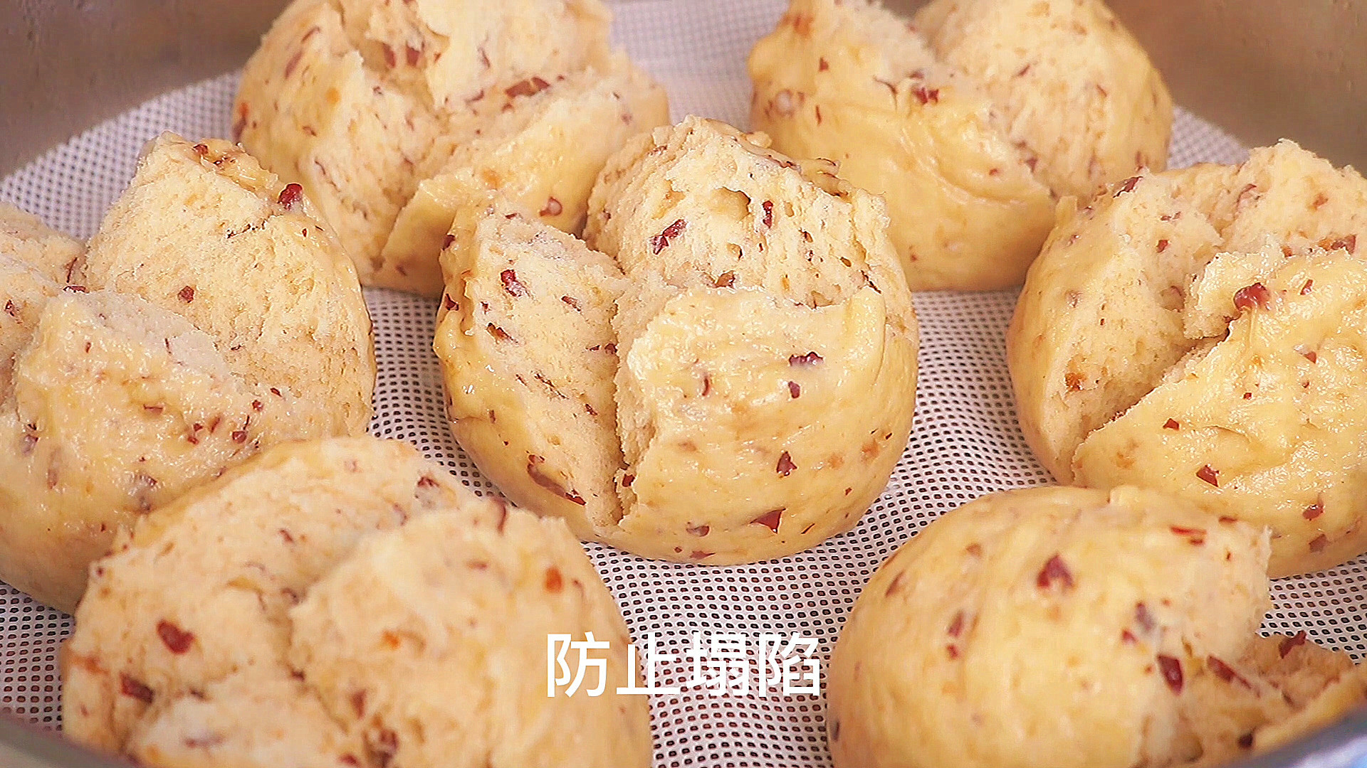 甜点|把红枣倒入开水锅中，瞬间变美食，家常做法教给你，天天吃都不腻