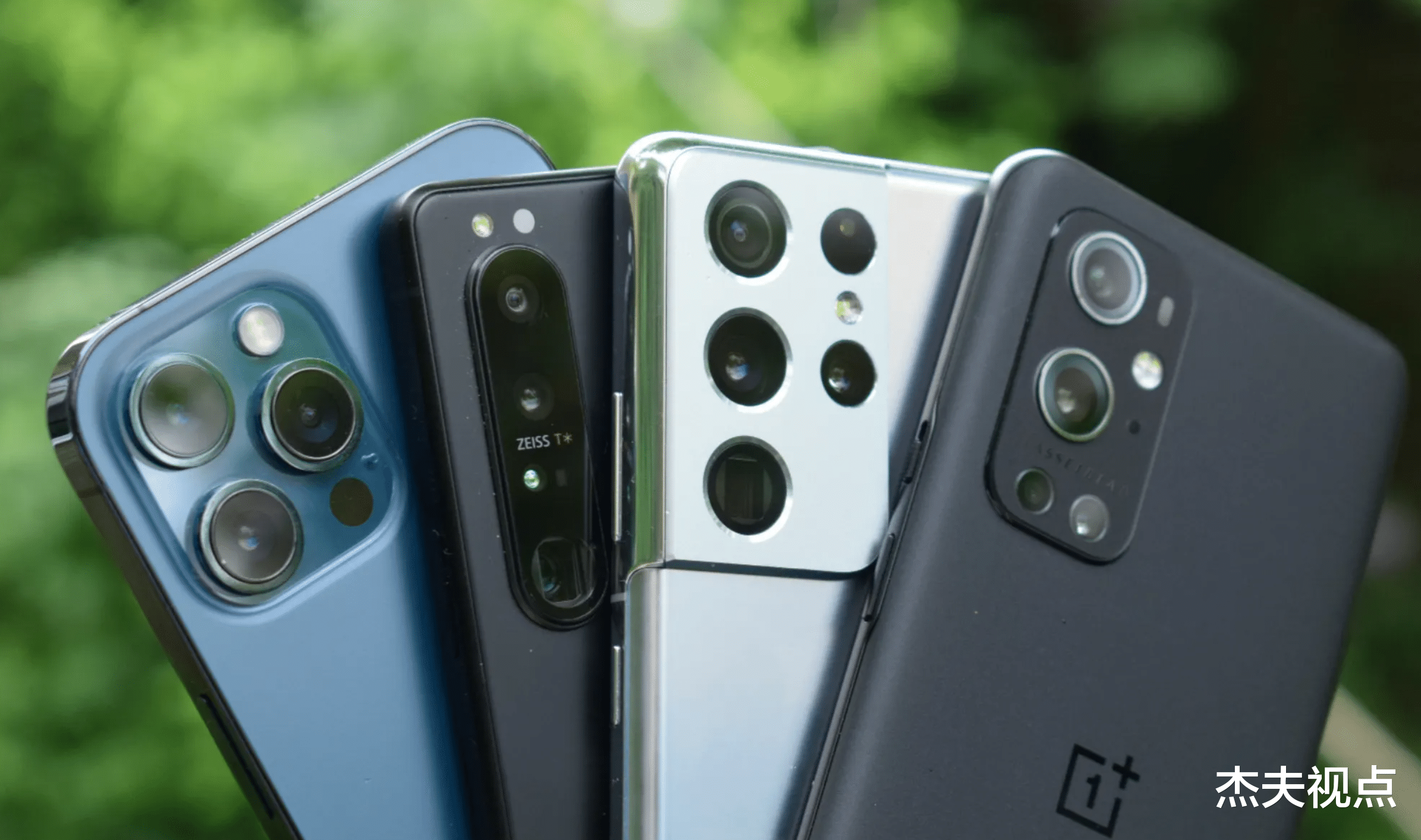 手机厂商|一边发布新手机，一边忙着降价！手机厂商到底想干什么？