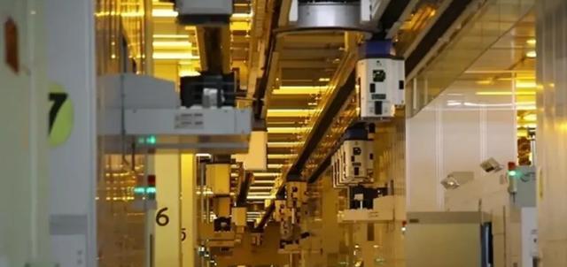 芯片|审查中企芯片、下达最后“通牒”？外媒：老美已开始双向行动了！