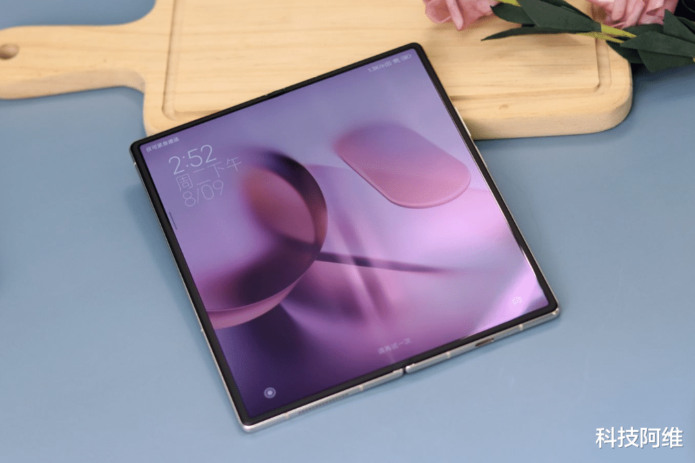 小米科技|售价13999元却供不应求，12GB+1TB，三天后再开卖抢到就是赚到