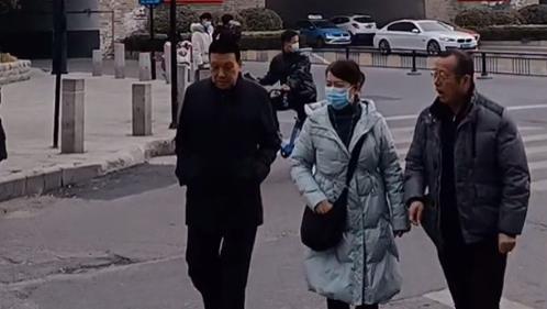 许敏|错换反转？许敏闺蜜曝许家和郭家有来往，为讨好儿子，跟杜妈和解