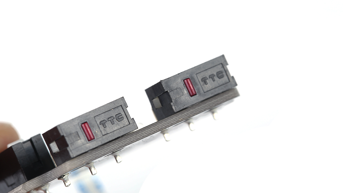 游戏鼠标|HyperX Pulsefire Surge巨浪RGB游戏鼠标拆解