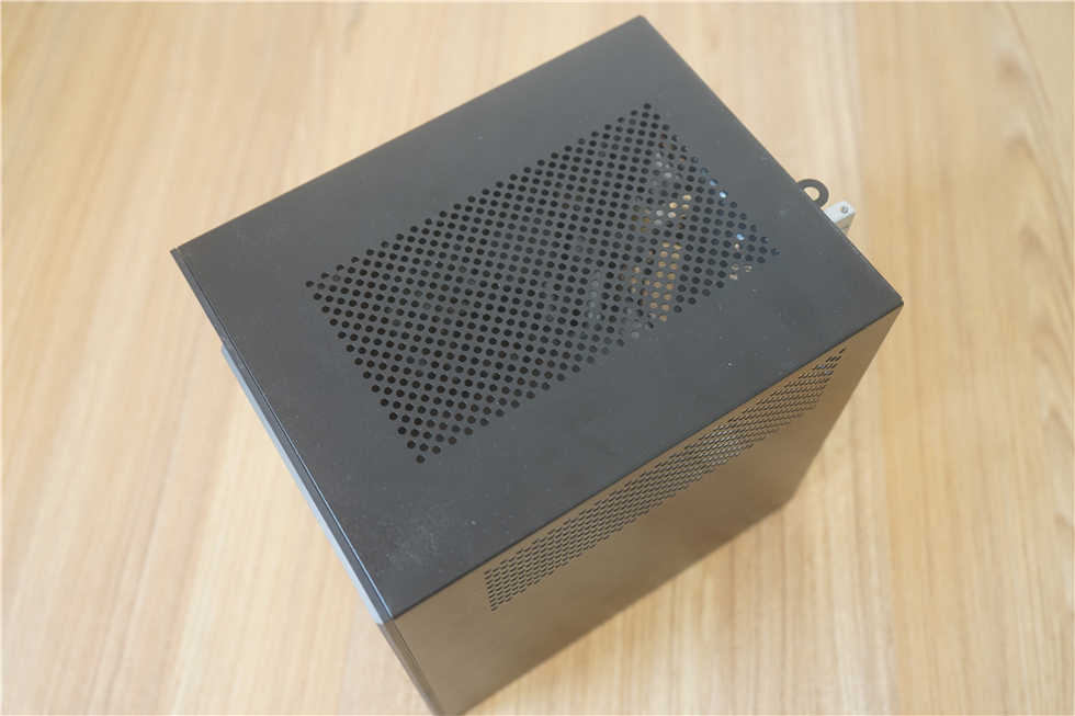 GPD|新的8L小钢炮电脑主机——华擎DeskMeet B660准系统装机