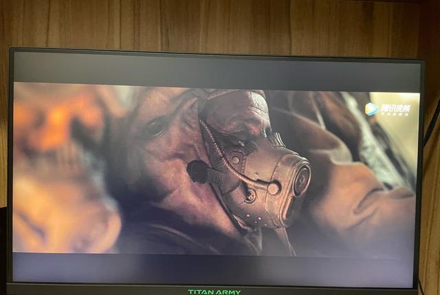 显示器|泰坦军团4K电竞显示器,双HDMI2.1玩主机游戏,多功能游戏工作用