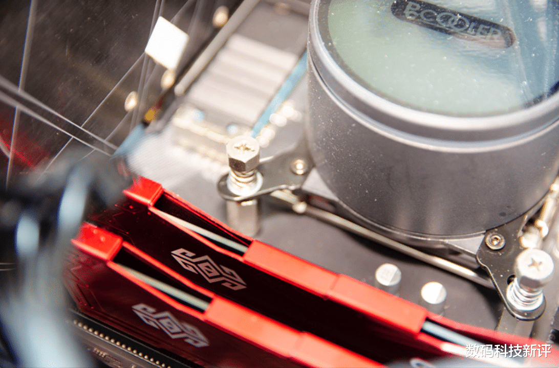 主板|让装机成为一种激情，12代完美黑苹果新机首装，性能直逼万元白果