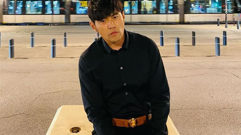 周杰伦|周杰伦18年前神曲…歌词惊见“俄乌之战”，网友：神预言！