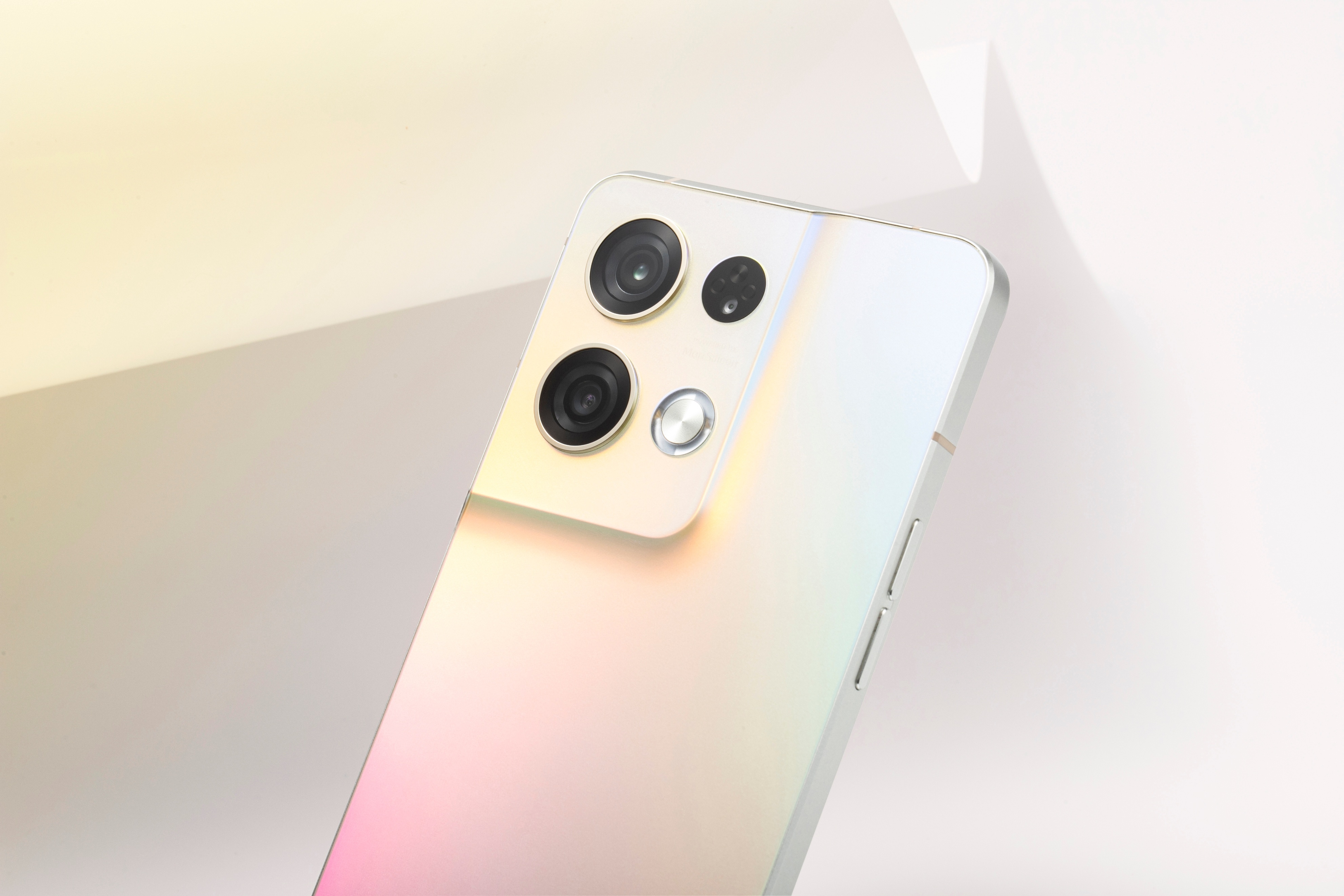 液晶显示器|OPPO Reno8 Pro图赏：颜值轻薄全都有，微醺配色太吸睛