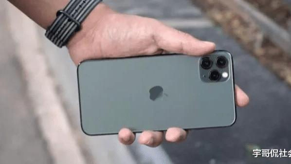 华为|中国手机市场迎来“变天”！华为遗憾落败，就连苹果都跌下神坛