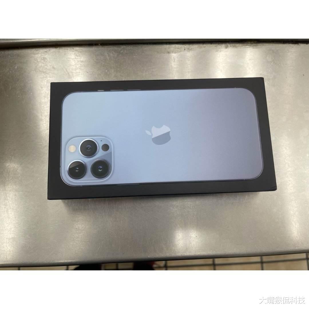 聊聊|市场冲击再次到来,苹果回价无望,iPhone13还会降价吗?