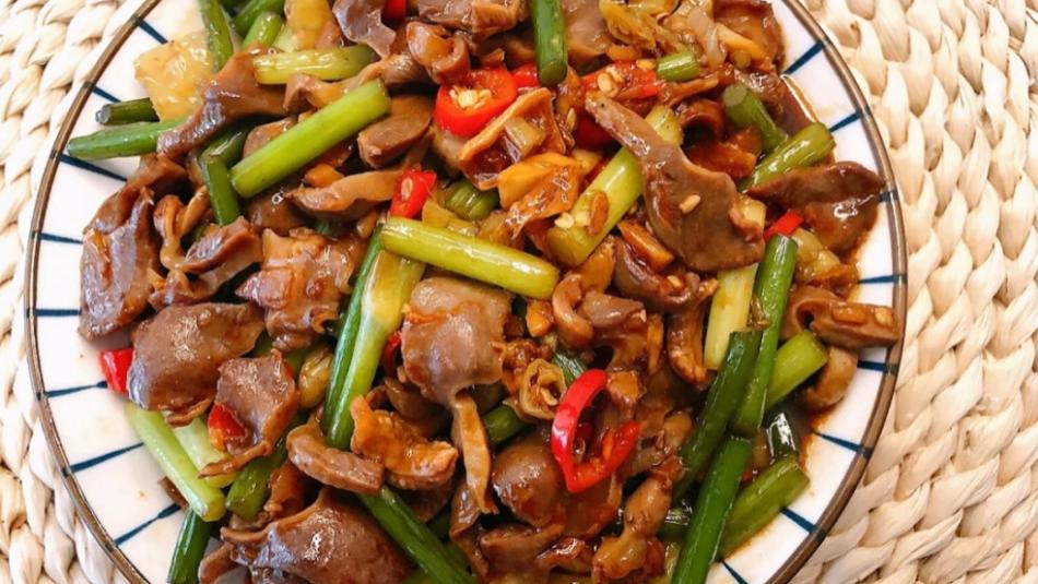 豆腐|早春三月，这菜比肉更好吃，简单又省事，营养解馋，太香了