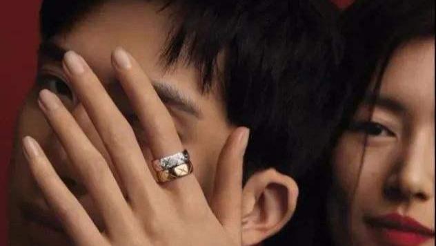 刘雯|恋情被曝出，工作人员这样回应，全网祝福！