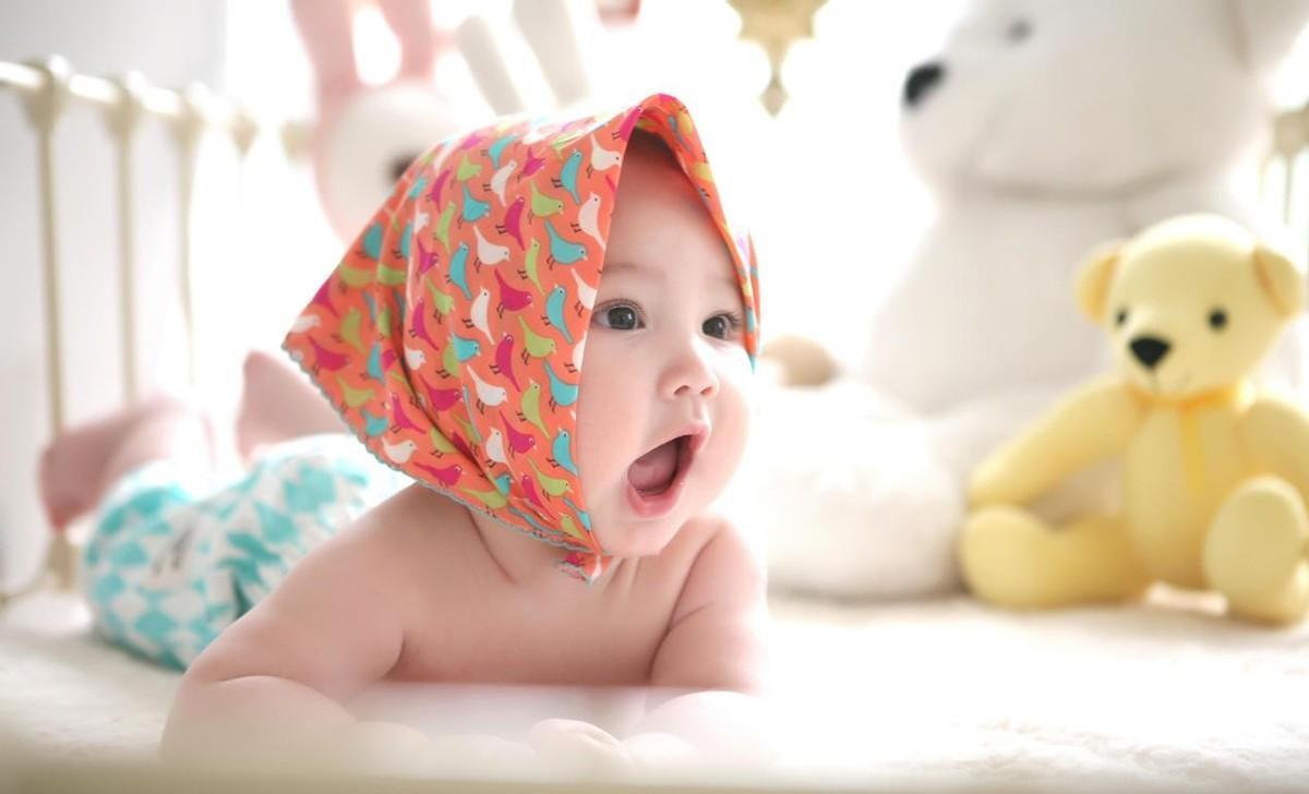 “妈妈,我得用枕头了”,宝宝发出2个信号,暗示需要用枕头了