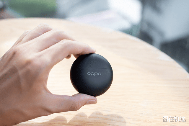 OPPO|818电商节好物盘点：让耳朵惊艳的百元耳机——OPPO Enco Air2i