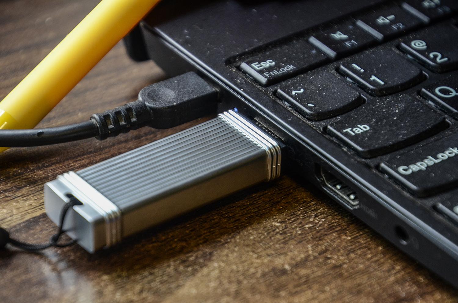 空气净化器|快人一步,稳定不掉速:ORICO 快闪U盘