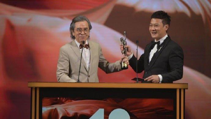 钱嘉乐|钱嘉乐重返TVB资源大增，工作满档忙不停，56岁保养有道穿衣超型