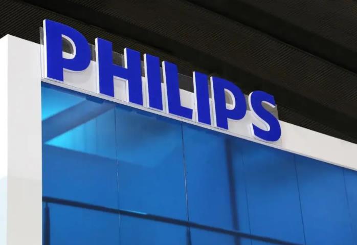 红米手机|入手“心疼”用起来却离不开！飞利浦“小旋风”剃须刀，5分钟闪充太高级