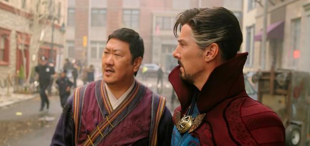 奇异博士2|奇异博士2：漫画里明明是个至尊，影视作品里为什么要给老王敬礼