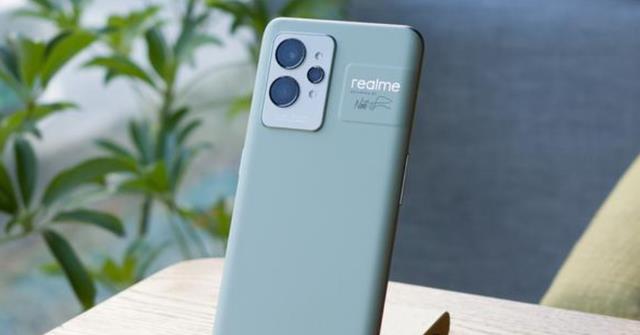 realme|真我RealmeGT3信心满满，脱离OPPO，走上高端之路