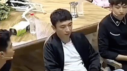 妯娌|如何看待与女方吃饭AA制问题，王思聪的回答，三观比五官还正