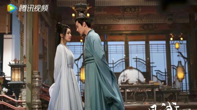 赵露思|杨洋两部剧撞档！他不怕被比，该头疼的是李一桐、赵露思和热巴