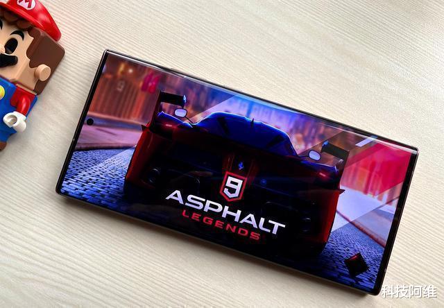 安卓手机|发布至今下跌3600元,12GB+256GB+2K屏,冲上安卓手机好评榜第一