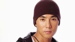 刘畊宏|健身狂人刘畊宏，前脚训练完老婆后脚拉着丈母娘训练，这家伙厉害了