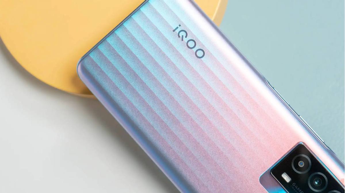 电视机|黑马现身中端性能排行榜，5000mAh+120Hz高刷，跌至1499元起