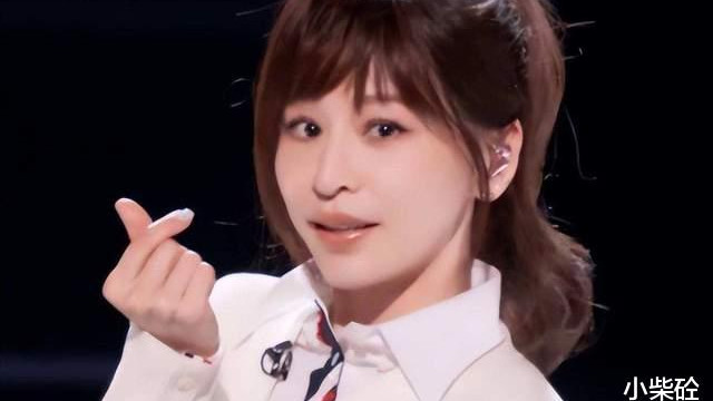 网红脸|从“顶流明星”到“网络直播”，女明星的“网红脸”有多可怕