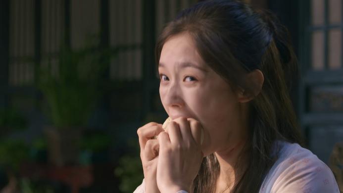 李沁|吃得越真，演技越稳！林允“吃包子”戏，扯下多少演员遮羞布